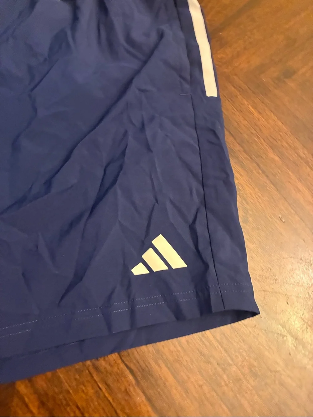 Adidas Men's Own The Run Shorts, Dark Blue, Large 7 Inch Inseam New